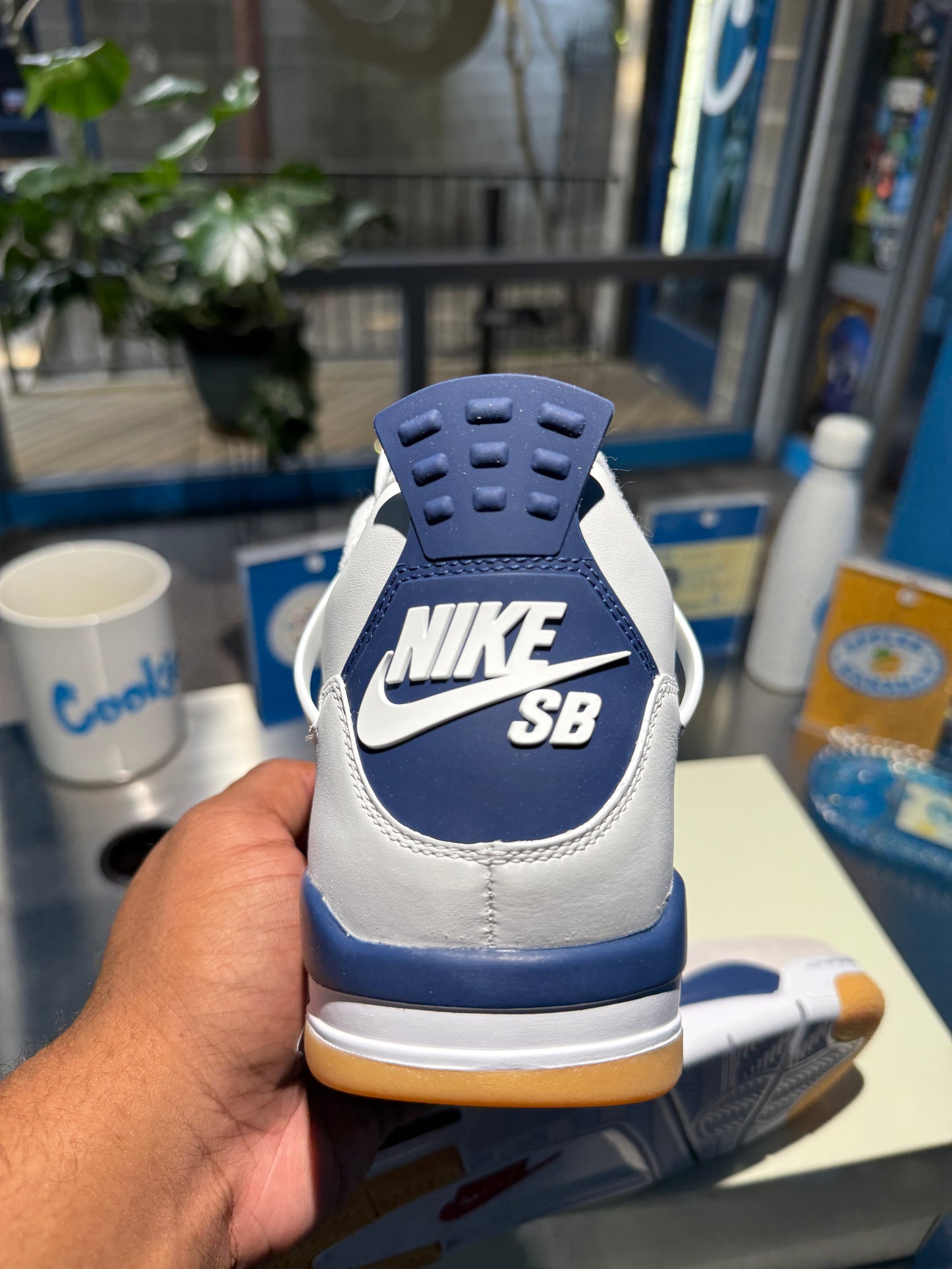 Nike SB x Air Jordan 4 Retro SP 'Navy'