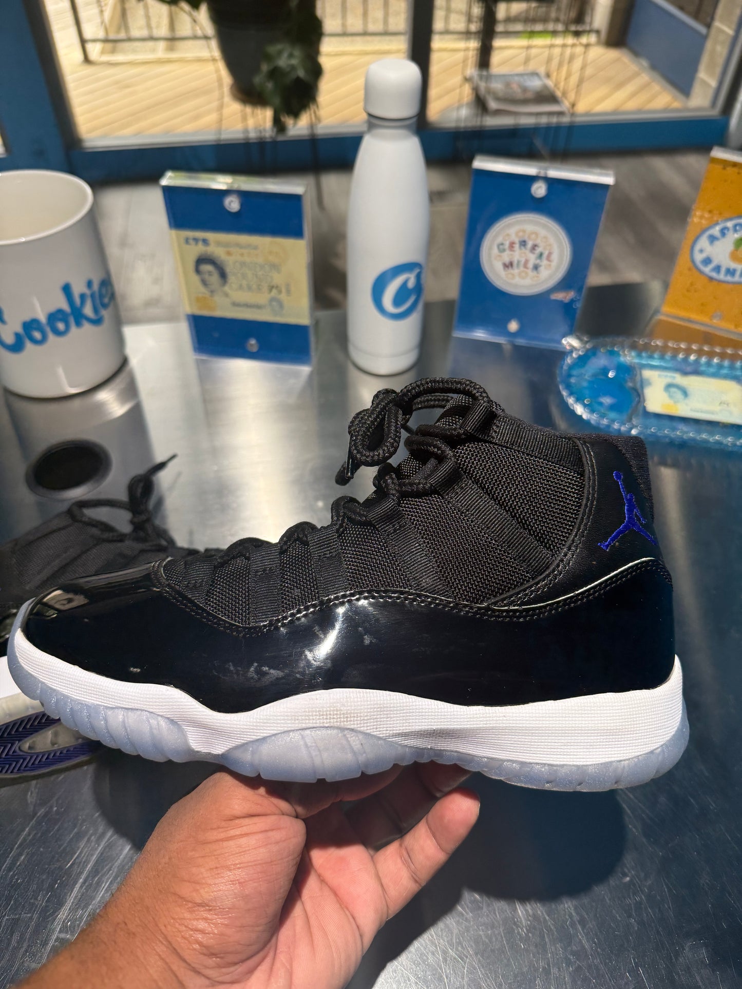 Air Jordan 11 Retro 'Space Jam' 2016