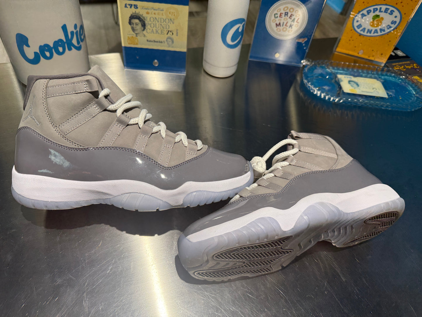 Air Jordan 11 Retro 'Cool Grey' 2021