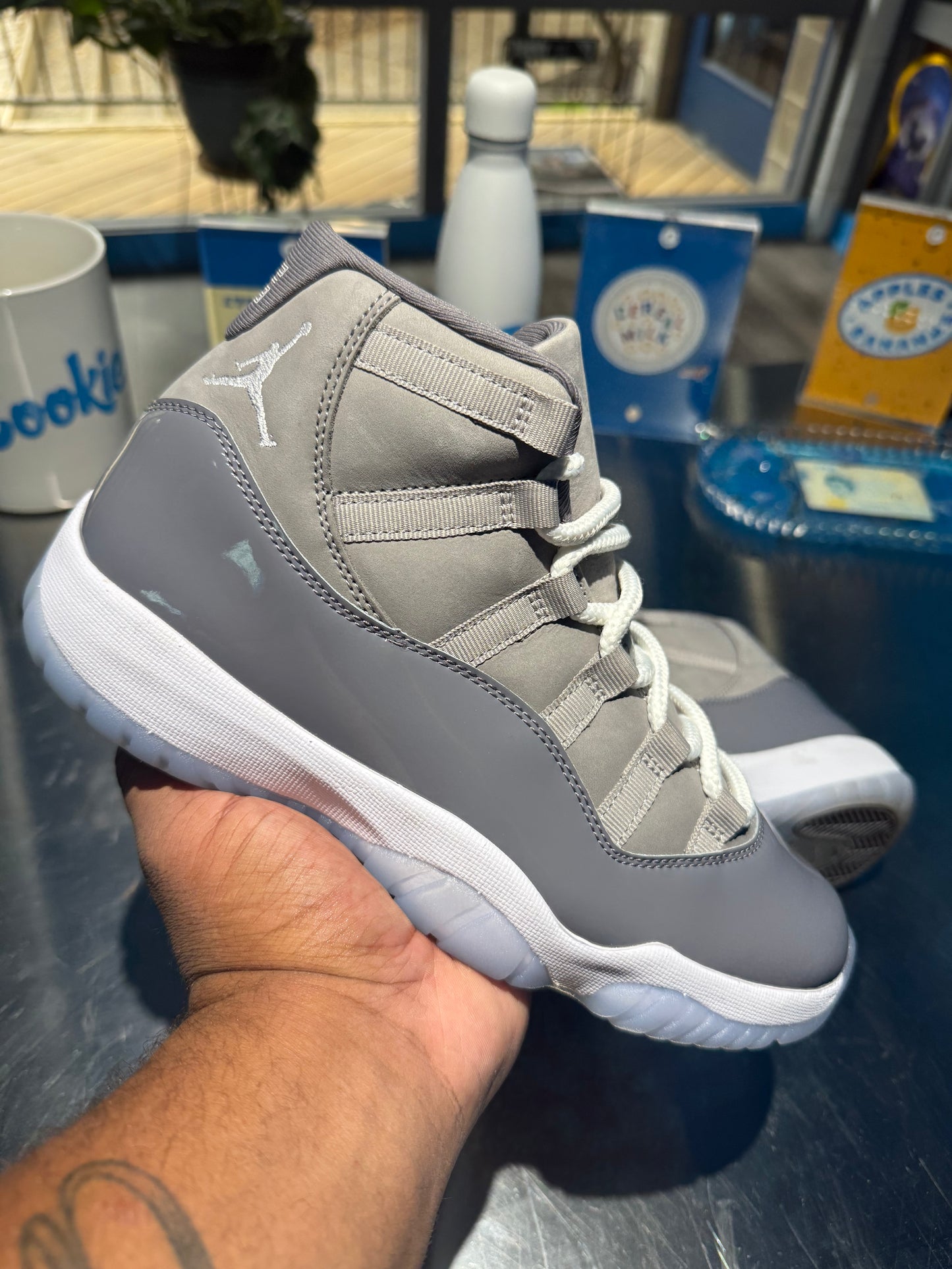Air Jordan 11 Retro 'Cool Grey' 2021