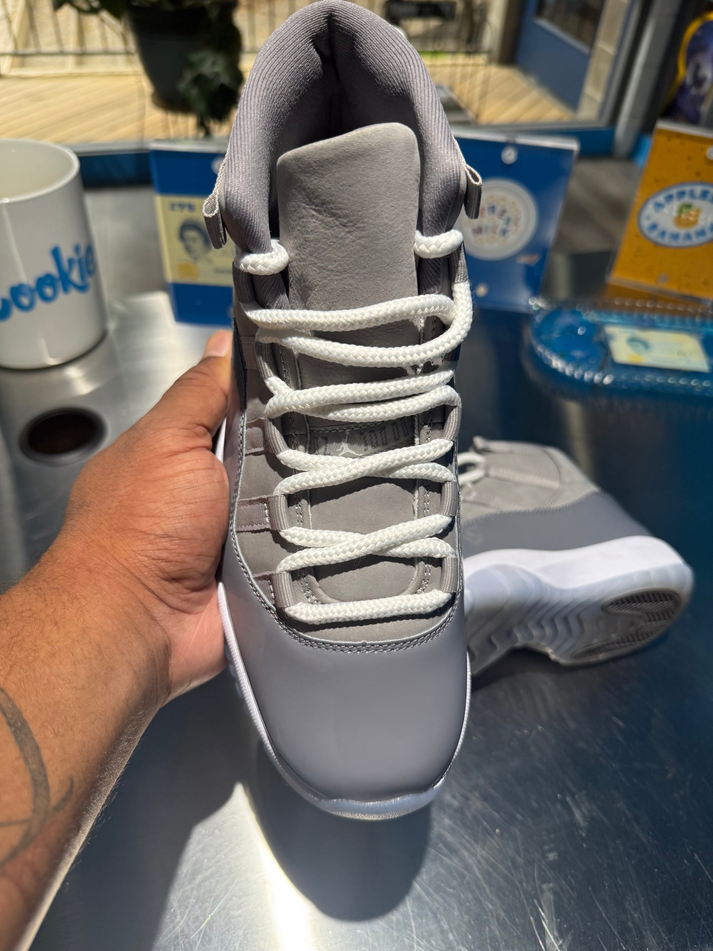 Air Jordan 11 Retro 'Cool Grey' 2021