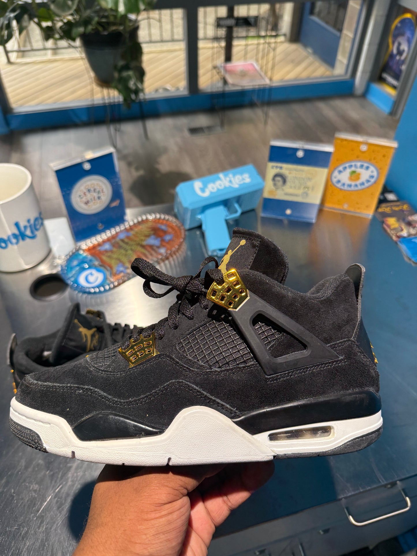 Air Jordan 4 Retro 'Royalty'