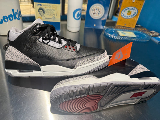 Air Jordan 3 Retro OG 'Black Cement' 2024