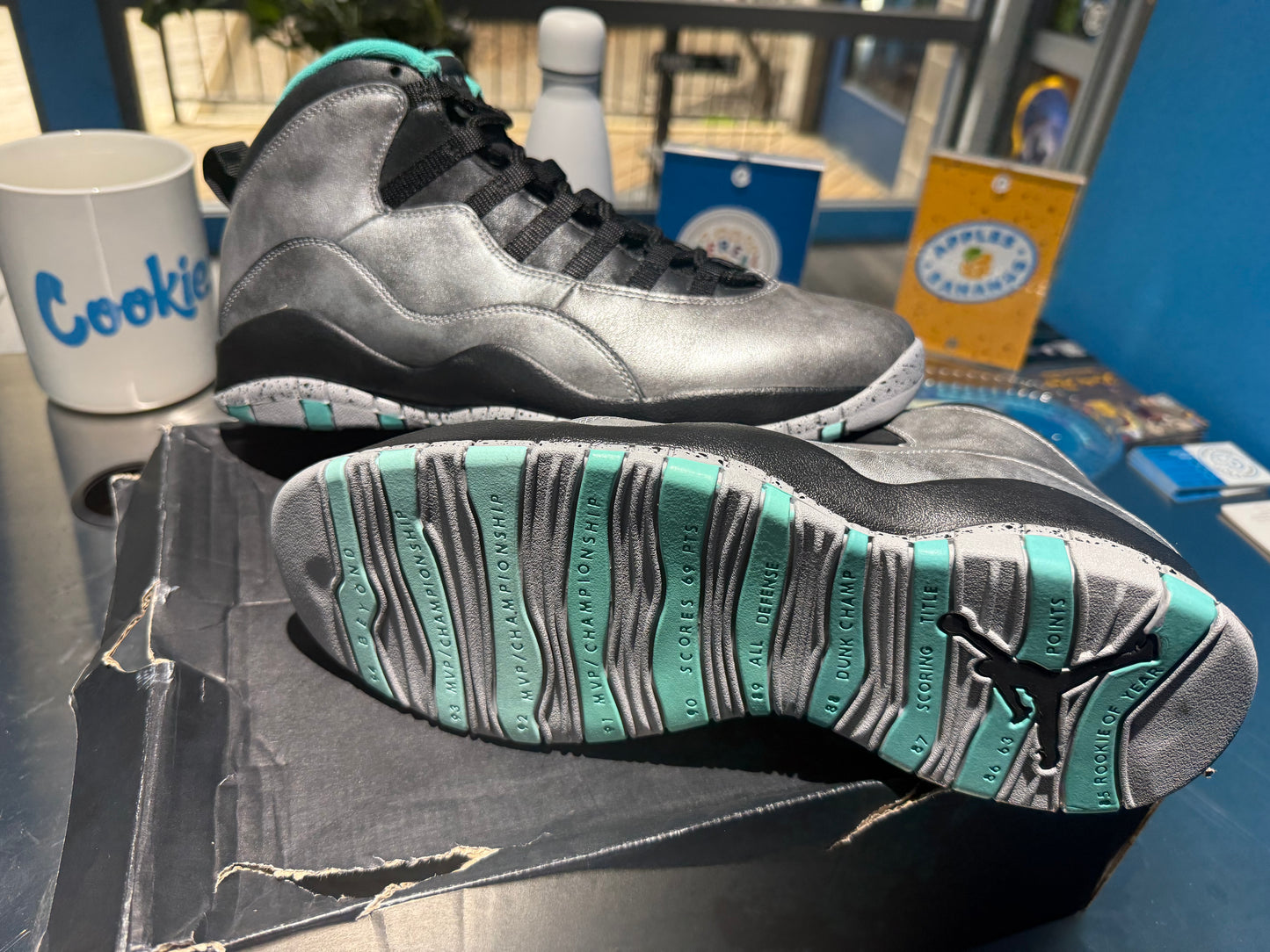 Air Jordan 10 Retro 'Lady Liberty'