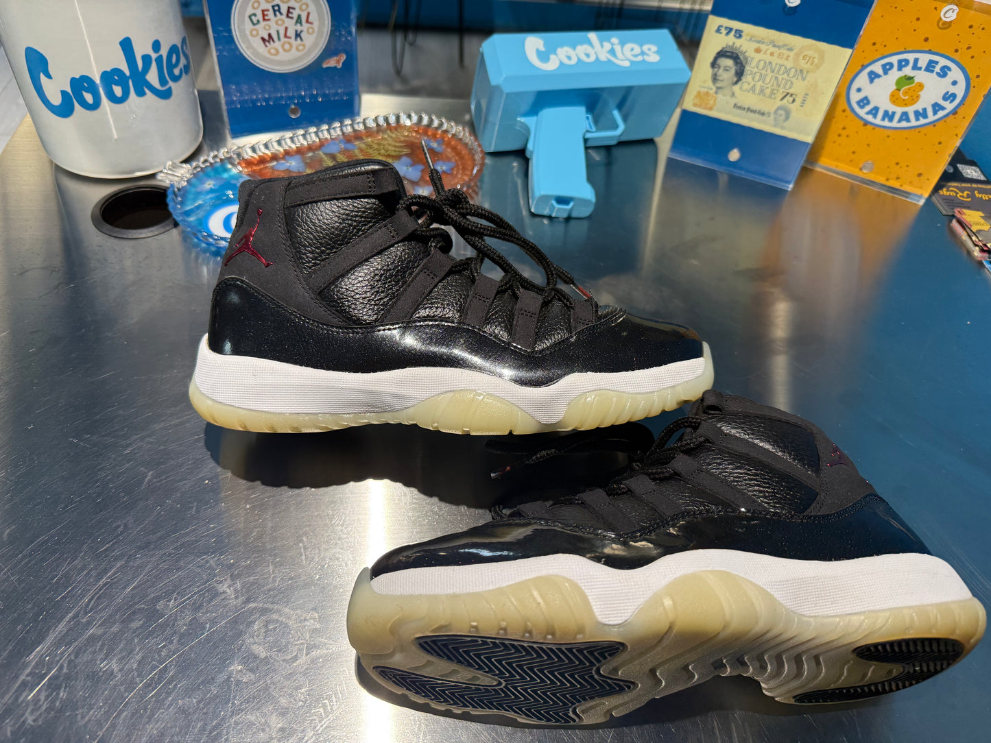 Air Jordan 11 Retro '72-10'